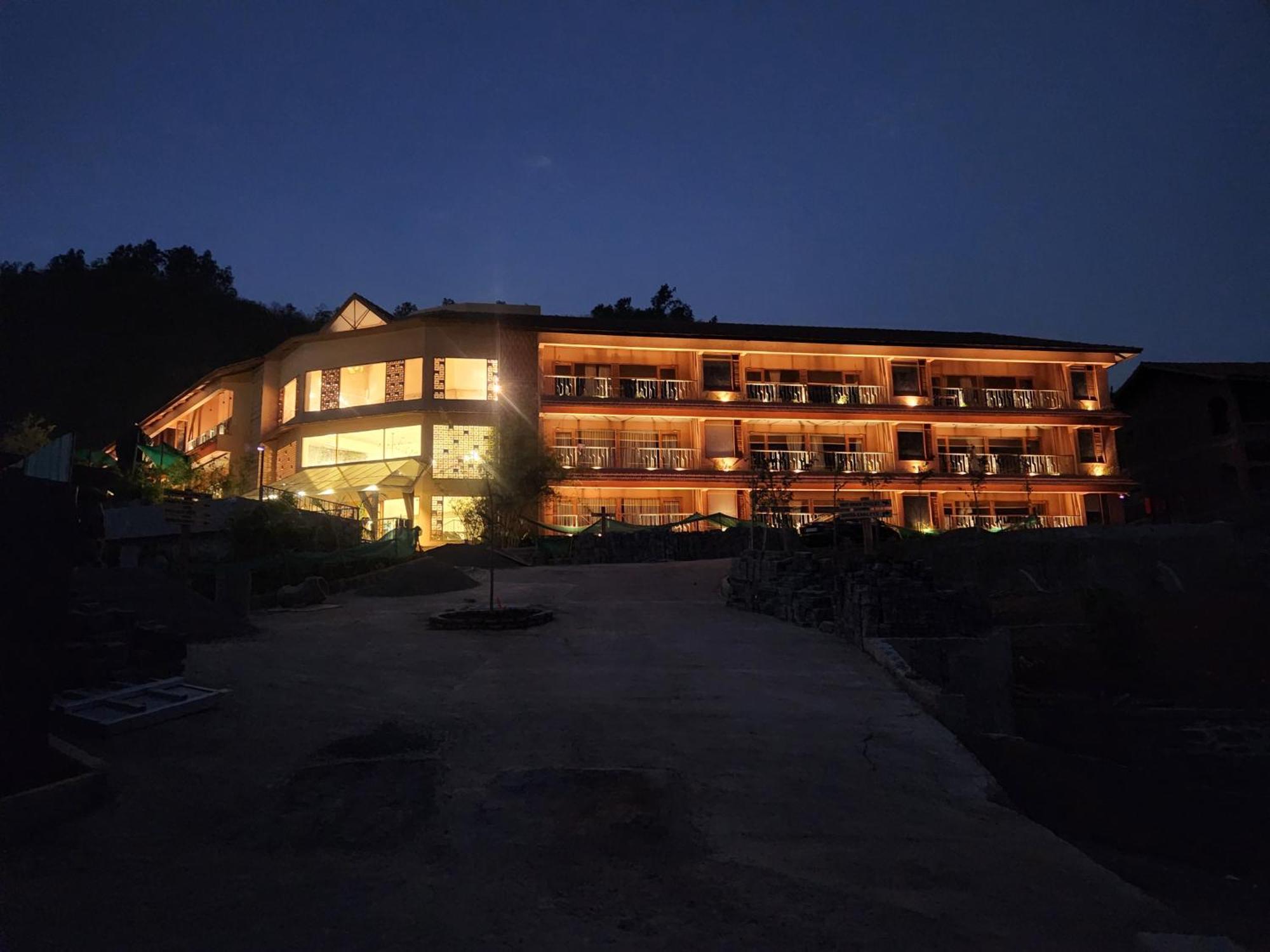 The Foresta Resort ,Mulshi Paud Zewnętrze zdjęcie